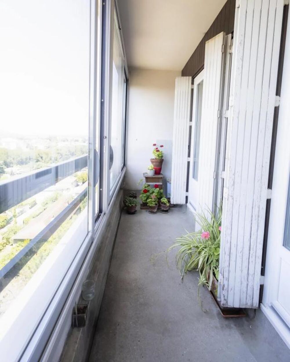 T2 43m2 balcons + cave