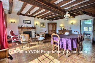  Propriété/château à vendre 9 pièces 212 m²