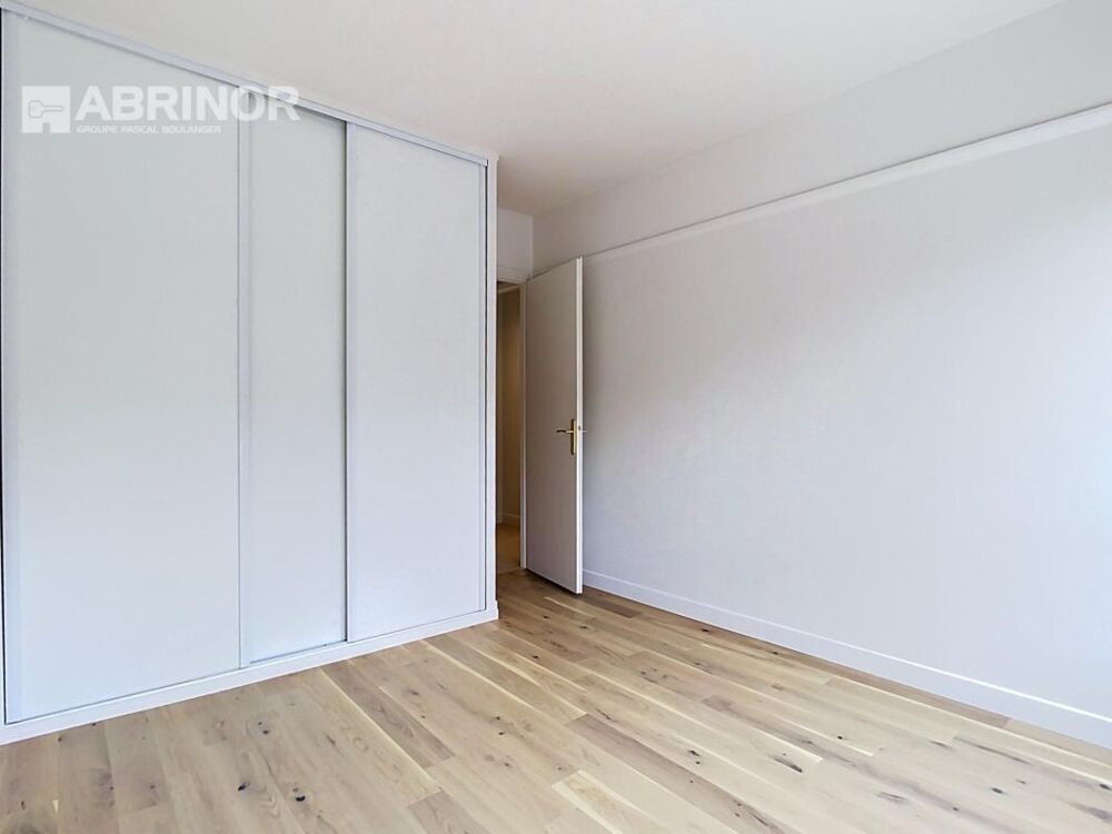 Vente Appartement Lambersart - Superbe appartement traversant 3 chambres, garage et cave Lambersart