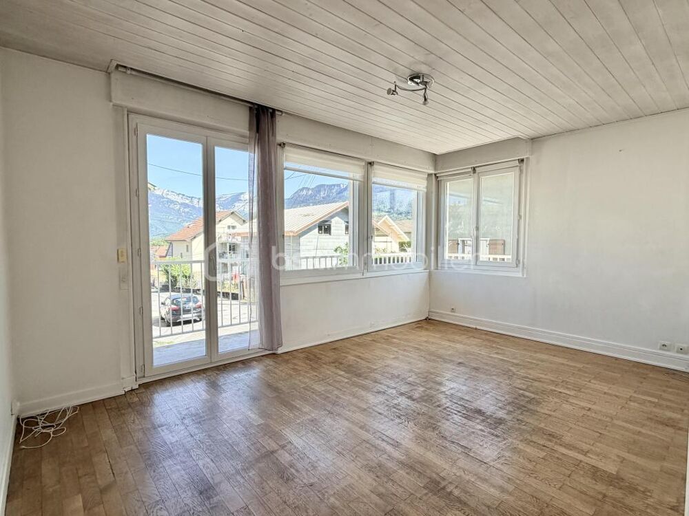 Appartement T4 avec jardin, garage et places de stationnement La Roche-sur-Foron
