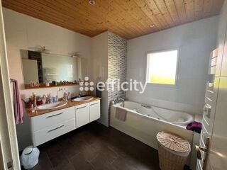  Maison � vendre 5 pi�ces 165 m�