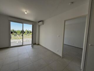  Appartement à louer 1 pièce 27 m²
