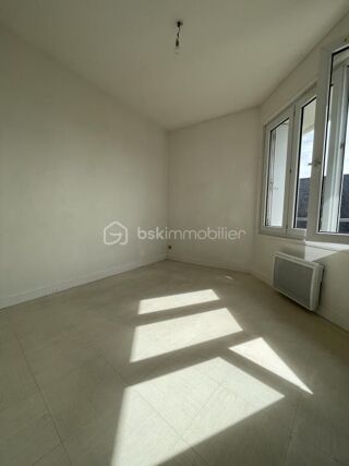  Appartement à louer 3 pièces 40 m²