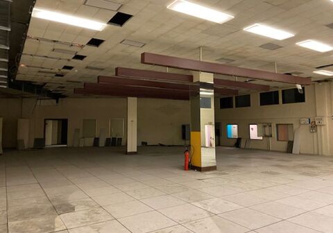 Locaux d'activit&eacute;s &agrave; Vendre dans le complexe des Bureaux de la Colline &agrave; St Cloud 1366000 92210 Saint cloud