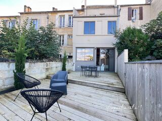  Immeuble à vendre 6 pièces 110 m²