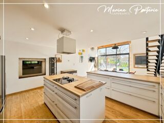  Maison � vendre 7 pi�ces 251 m�