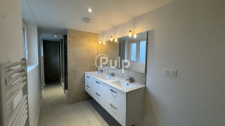  Immeuble  vendre 6 pices 146 m