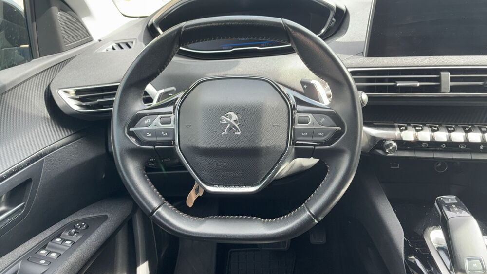 3008 1.2 PureTech 130 EAT8 Active - Automatique 2019 occasion 91210 Draveil