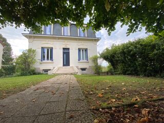  Maison � vendre 8 pi�ces 180 m�