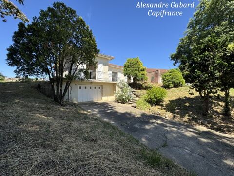   Axe La R�ole-Langon - Maison de plain-pied - 5 chambres + bureau - Jardin 3 000 m� - 3 Garages Maison - 9 pi�ce(s) - 206 m�
