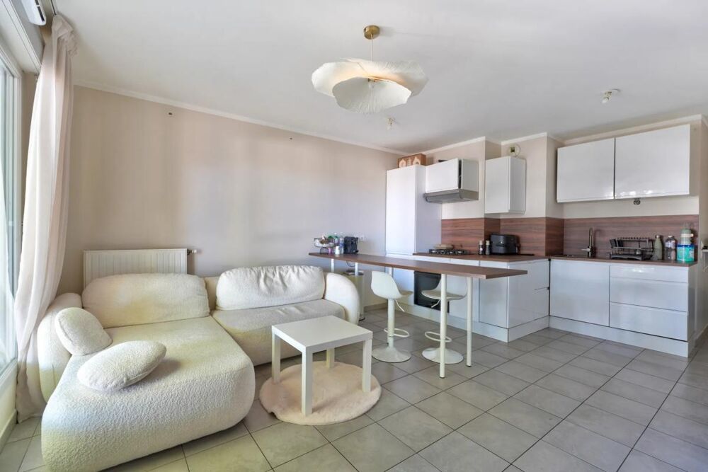 Vente Appartement T2 de 43 m² + TERRASSE Vaulx en velin