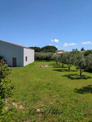  Remise / Grange � vendre 2 pi�ces 1650 m�