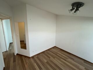  Appartement à louer 3 pièces 57 m²