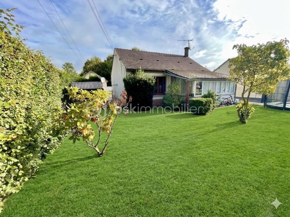 Maison 3 chambres, plein pied de vie, garage et jardin