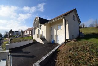  Maison  vendre 6 pices 172 m