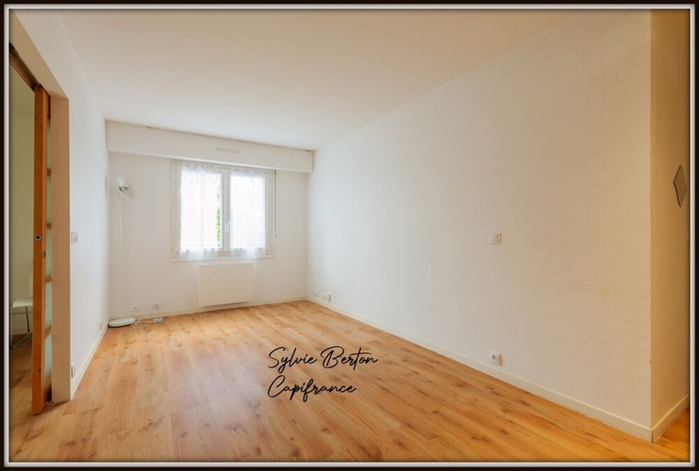 Vente Appartement LIVRY GARGAN - Deux pièces en rez de chaussée avec jardin, cave et garage Livry gargan