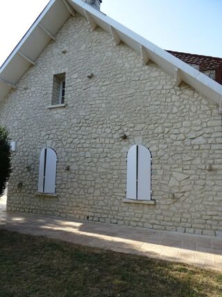  Maison � vendre 8 pi�ces 229 m�