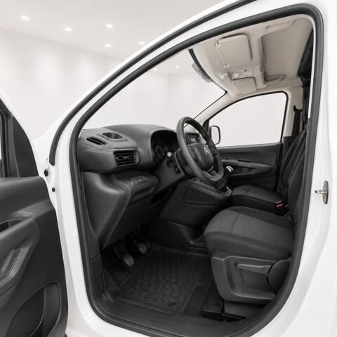 Berlingo 1&deg; Main / 1.5l B HDI 100cv Version Club CLIM/T&eacute;l/R&eacute;gul/Limit 2022 occasion 60430 Abbecourt