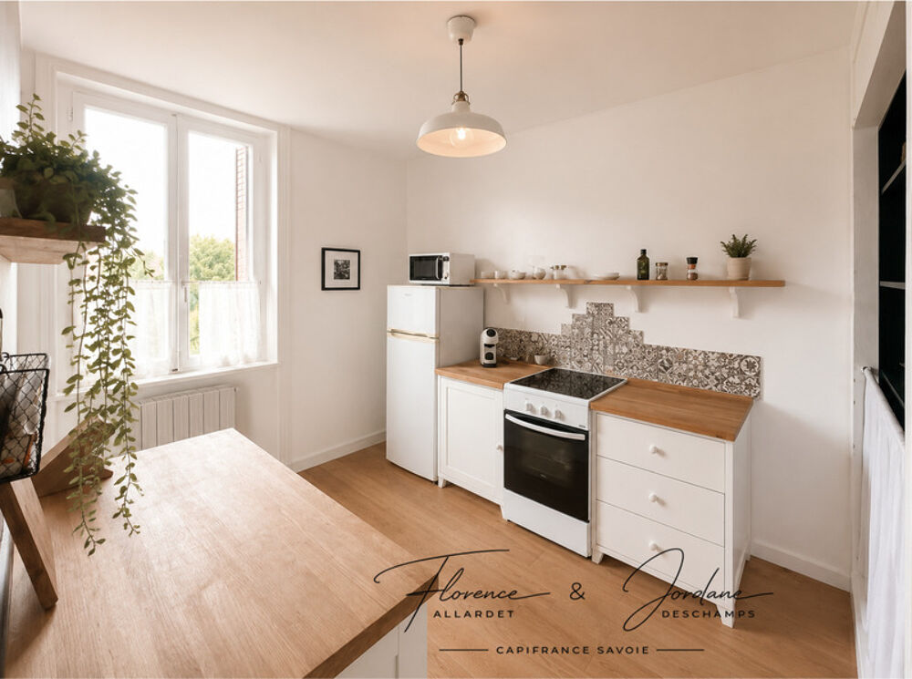 AIX-LES-BAINS  DUPLEX DE CHARME À QUELQUES PAS DU PETIT PORT ET DU LAC DU BOURGET