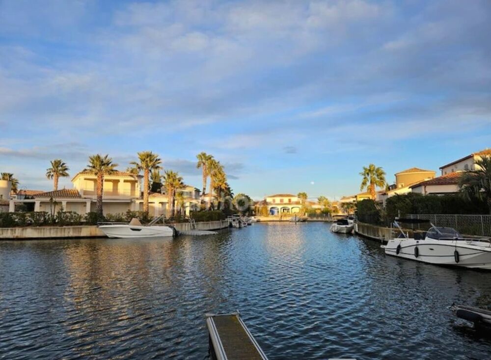 � vendre  Maison Aigues-Mortes (30220)