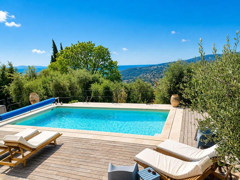 � vendre  Villa Sp�rac�des (06530)