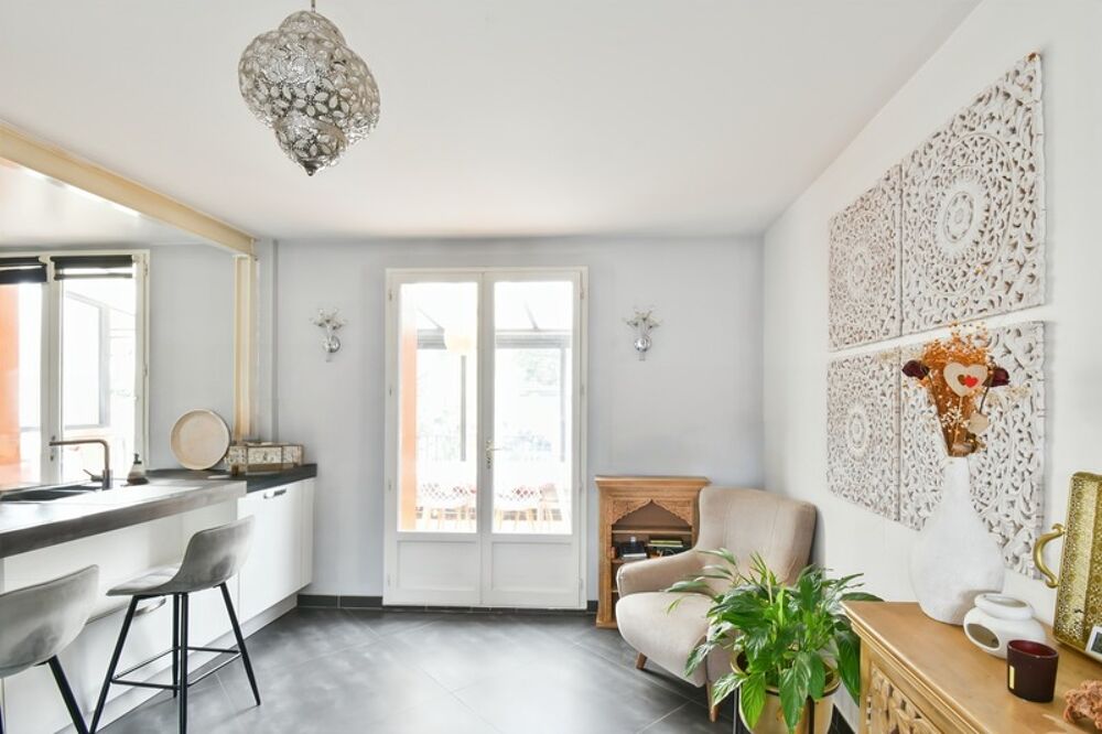 Maison 5 pièces avec véranda - sous-sol total dont grand garage de 25m² - dépendance dans le jardin - Epinay sur Orge (91)
