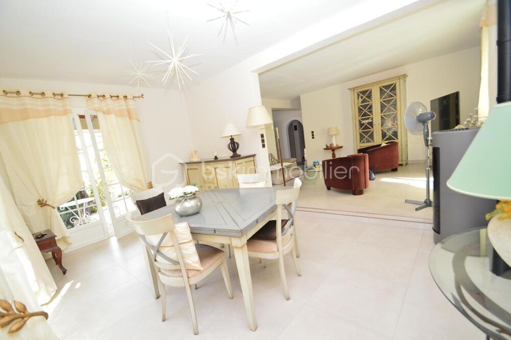 Vente Villa Belle villa familiale avec piscine, 151 m² et carport Cabestany