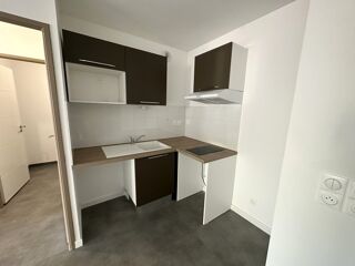  Appartement à louer 2 pièces 46 m²