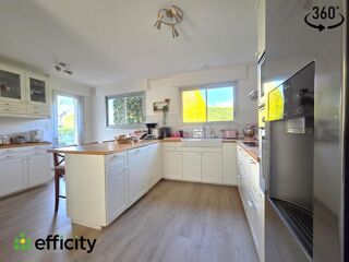  Maison à vendre 10 pièces 260 m²