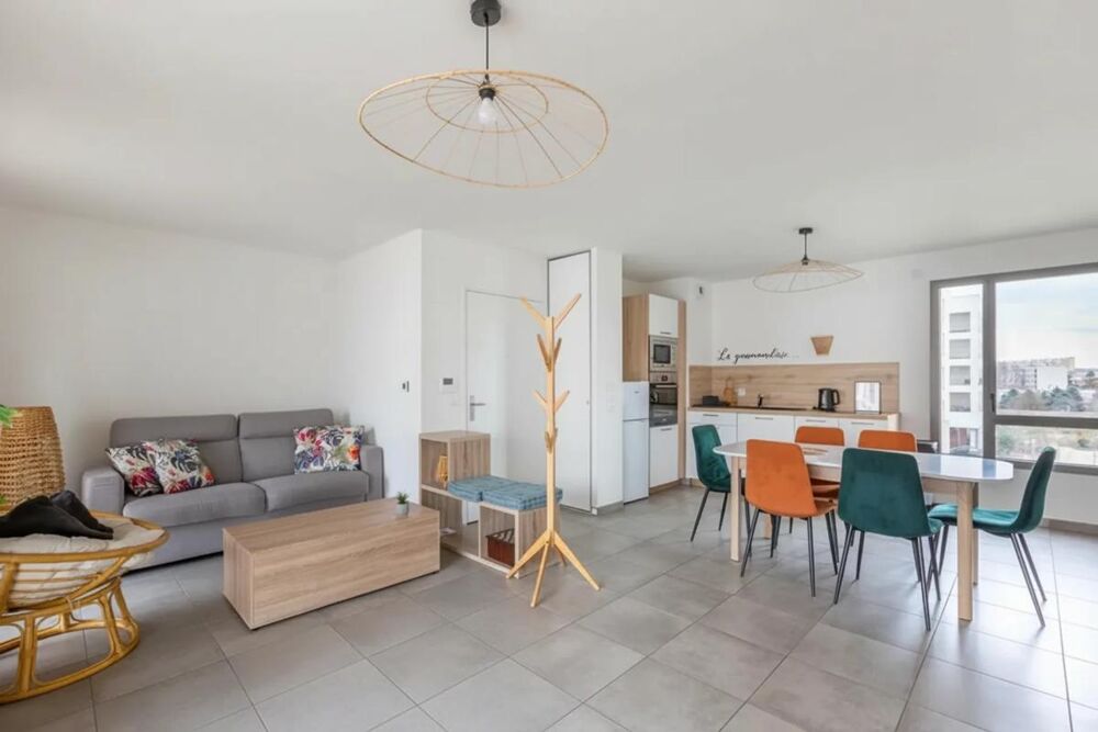 Vente Appartement Superbe T4 avec Terrasse à Bron Bron