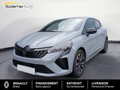 Renault Clio E-Tech full hybrid 145 ch GSR2 Techno 2025 occasion Brest 29200
