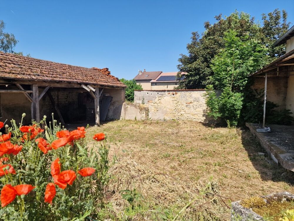 Vente Maison Maison à vendre proche VITTEL (88) MAISON T4 à rénover sur TERRAIN de 330 m² Vittel