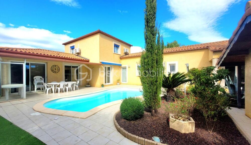 Vente Villa SUPERBE VILLA AVEC PISCINE ET JARDIN PAYSAGER SANS AUCUN VIS À VIS Meze