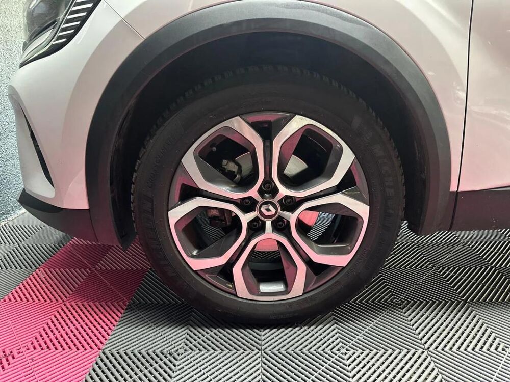 Captur II E-TECH HYBRIDE FAST TRACK - R&eacute;gulateur/limiteur CLIM Auto 2023 occasion 73000 Chambery