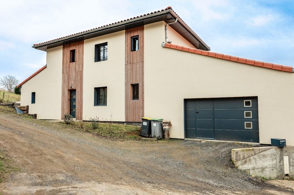 Vente Maison Maison 5 pièces - 137 m² - SAINT MAURICE (63270) - 405 000 euros Saint maurice