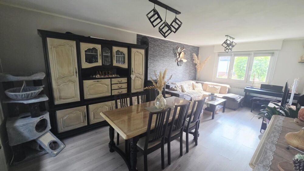 Maison 4 pièces / 83 m² / 198 000 EUR / BEAURAINS