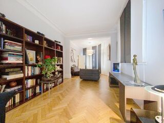  Maison  vendre 8 pices 260 m