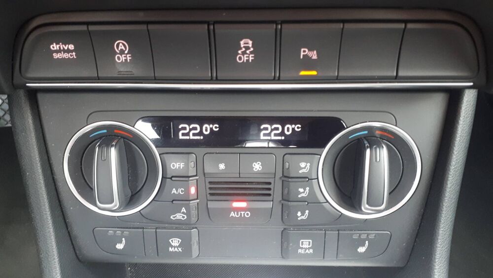 Q3 1.4 TFSI COD 150 S-Tronic6 Business 2017 occasion 59190 Hazebrouck