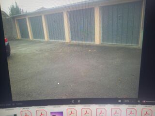  Parking / Garage � vendre 676 m�
