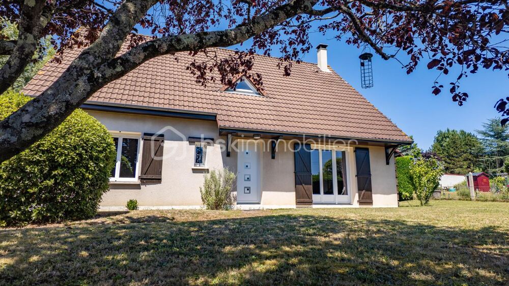 Élégante, conviviale et fonctionnelle maison traditionnelle dans un quartier résidentiel de VARENNES-VAUZELLES