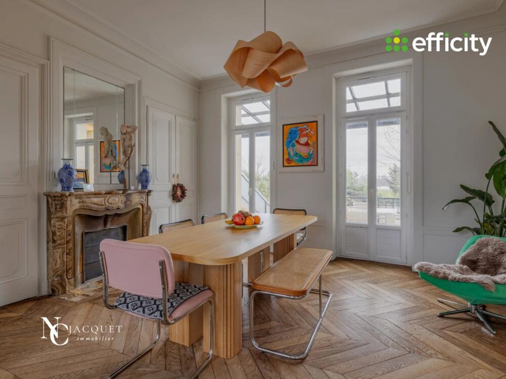 � vendre  Propri�t�/ch�teau Neyron (01700)