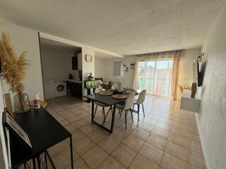  Appartement  louer 4 pices 84 m Istres