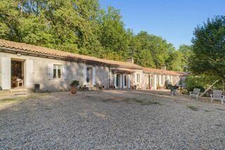 Vente Propriété/Château Maison de 8 pièces de 237 m² à Cambes Cambes