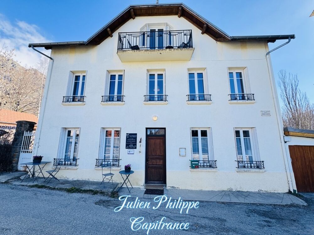Vente Maison Maison de famille avec vue montagne ! Saint jean saint nicolas
