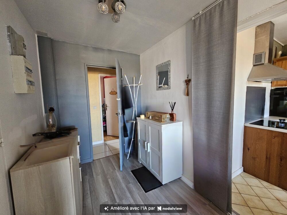 Vente Appartement BROU-SUR-CHANTEREINE – Appartement 4 pièces avec 3 chambres, loggia, cave et parking Brou sur chantereine