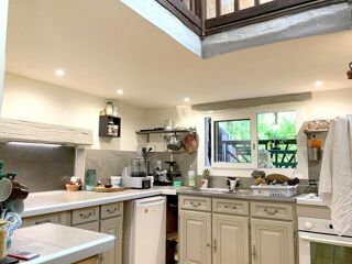  Maison  vendre 15 + pices 420 m