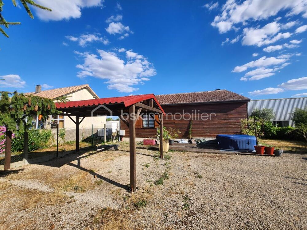 Vente Maison Rouillé centre-bourg – Maison de plain-pied 3 chambres, prête à vivre, DPE C Rouille