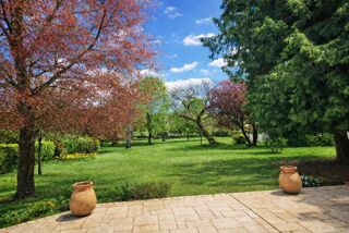  Maison � vendre 9 pi�ces 225 m�