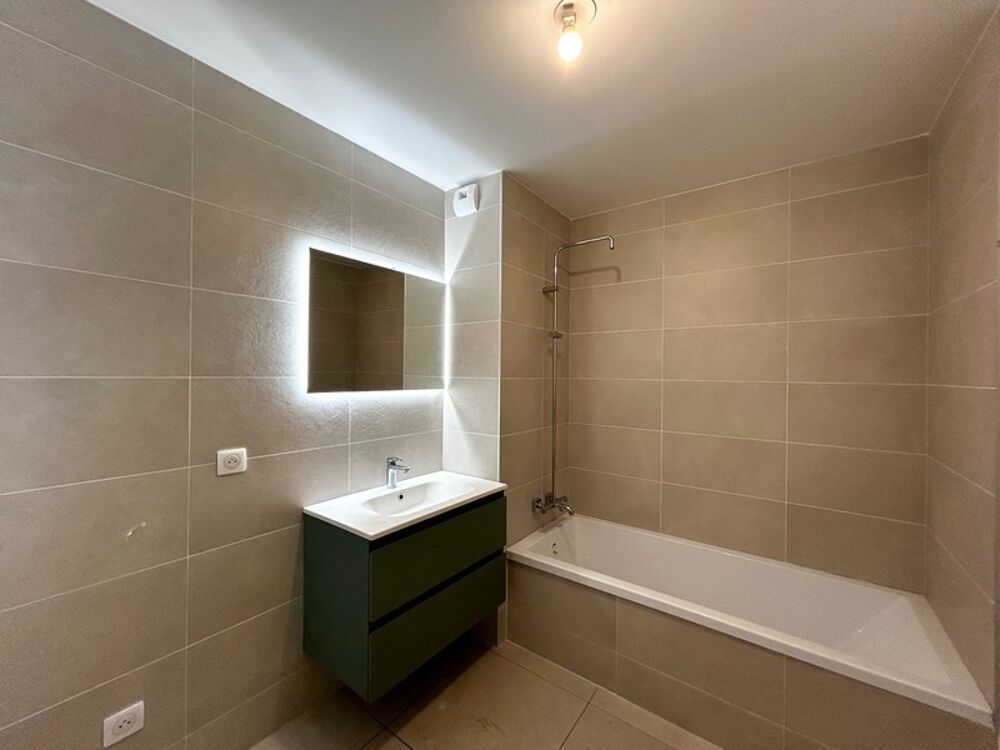 À vendre  Appartement T2 de 47,80 m² à La Roche-sur-Foron (74)