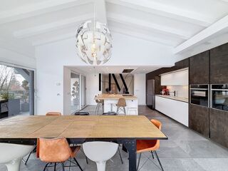  Appartement � vendre 8 pi�ces 270 m�